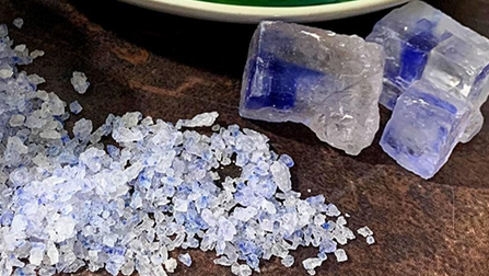 Blue Salt for the Skin: The Ultimate Mineral-Rich Treatment for Glowing Skin